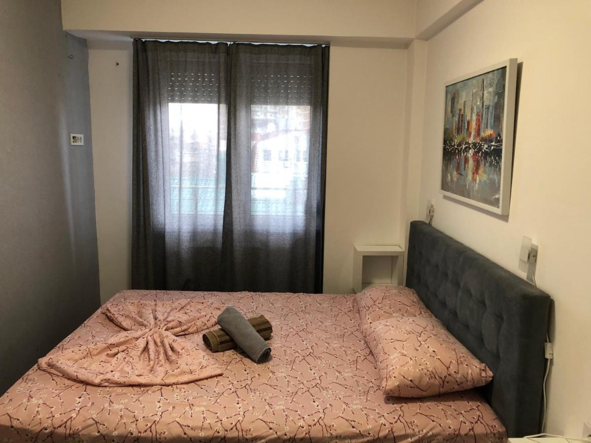 Cozy Apartment In The City Center Szkopje Kültér fotó